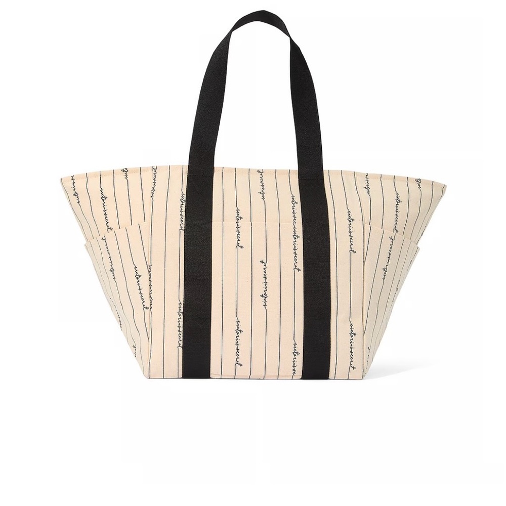 FREE🆕🆓 VICTORIAS SECRET tote bag - NEW w/ tags! 🆓 w/ $75+ purchase NWT - Picture 2 of 5